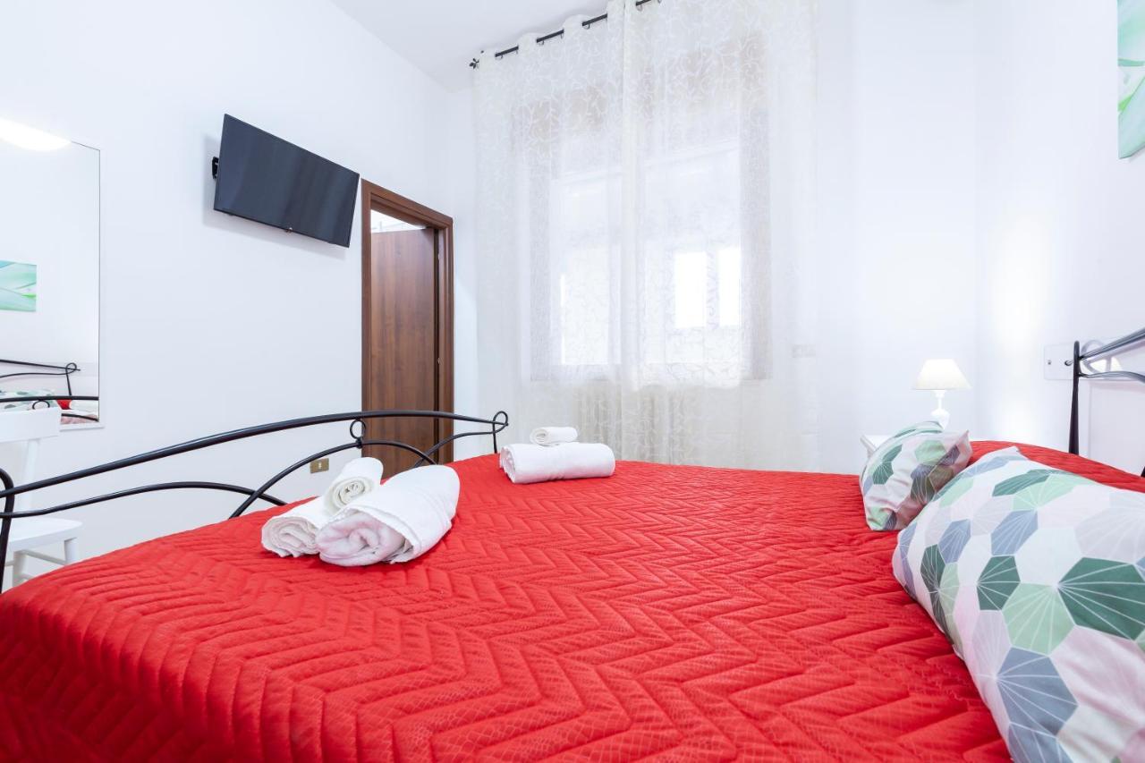 Lupomonaco Rooms Вельє Екстер'єр фото